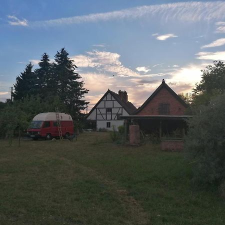 Fischerhaus Galenbeck Bed and Breakfast Buitenkant foto