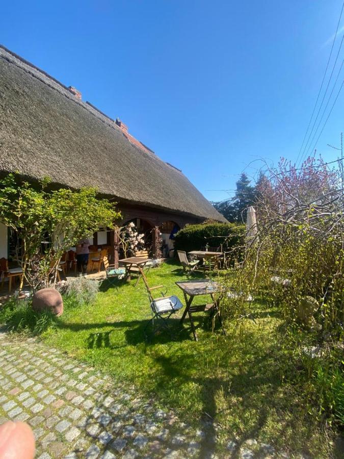 Fischerhaus Galenbeck Bed and Breakfast Buitenkant foto