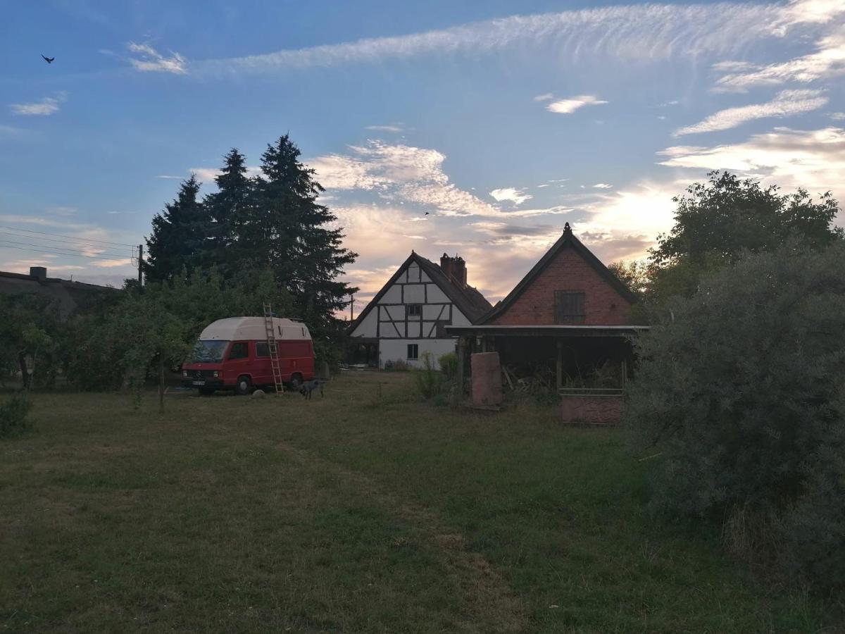 Fischerhaus Galenbeck Bed and Breakfast Buitenkant foto
